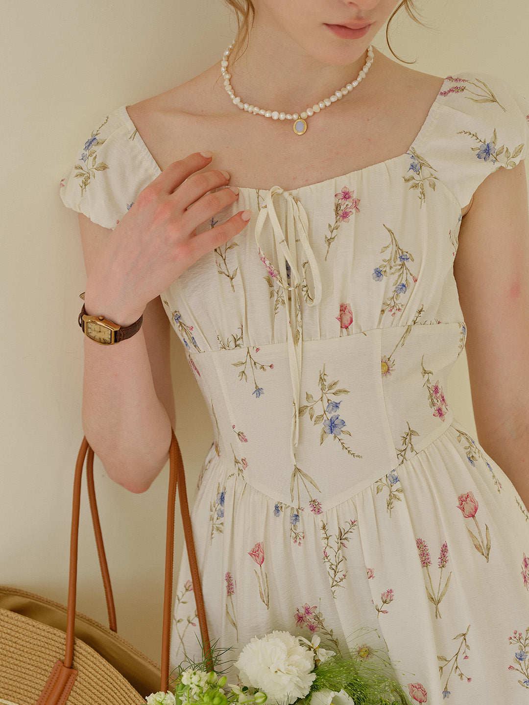 Victoria Sweetheart Neck Floral Dress