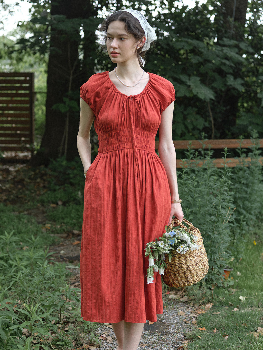 Sapphire Round Neck Waist Cotton Dress