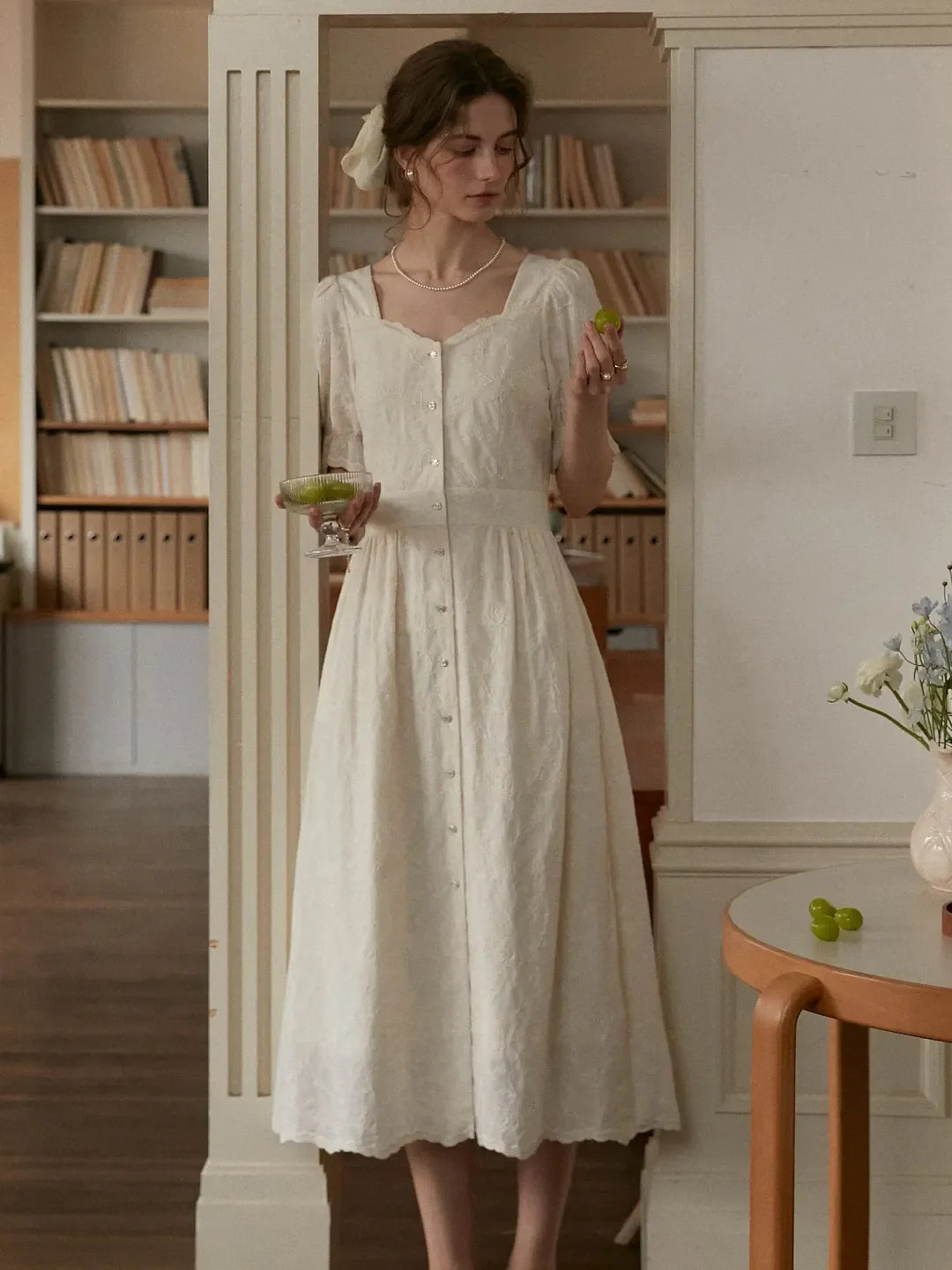 Ayra Sweetheart Neck Puff Sleeves Dress