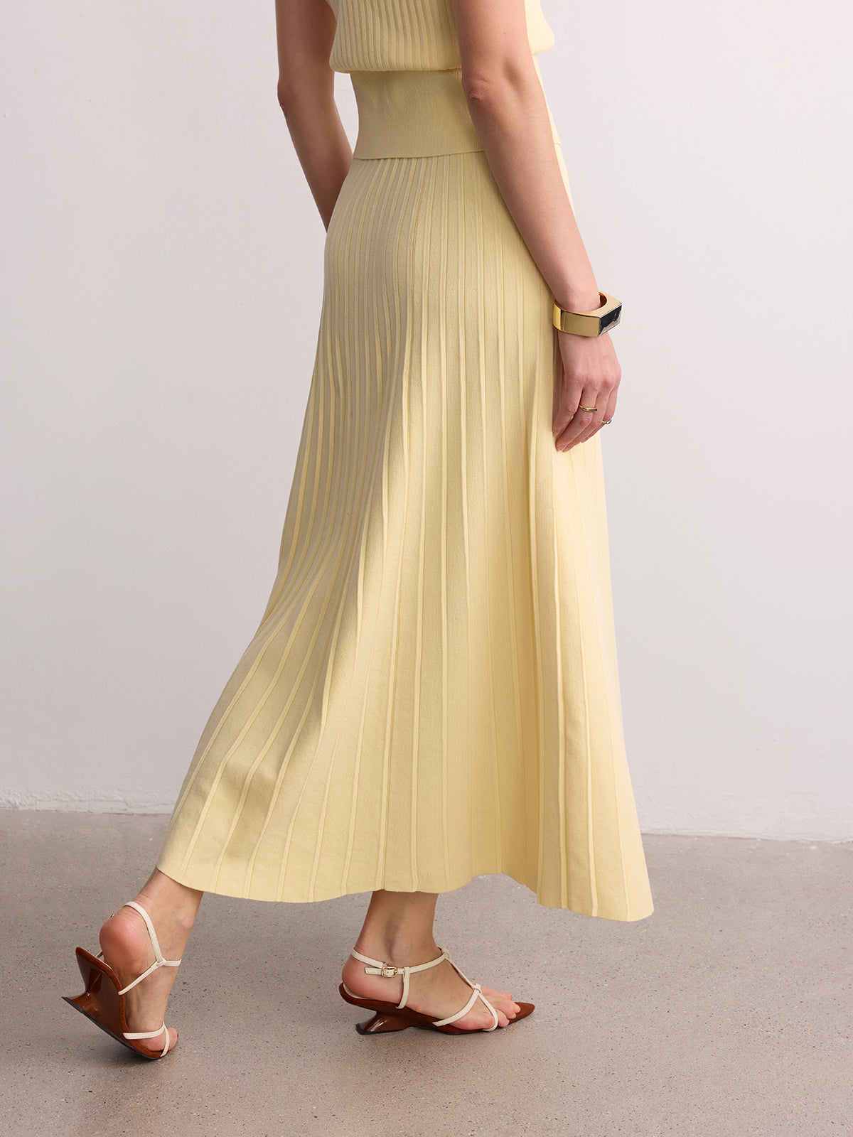 Ribbed Knit Maxi Skirt