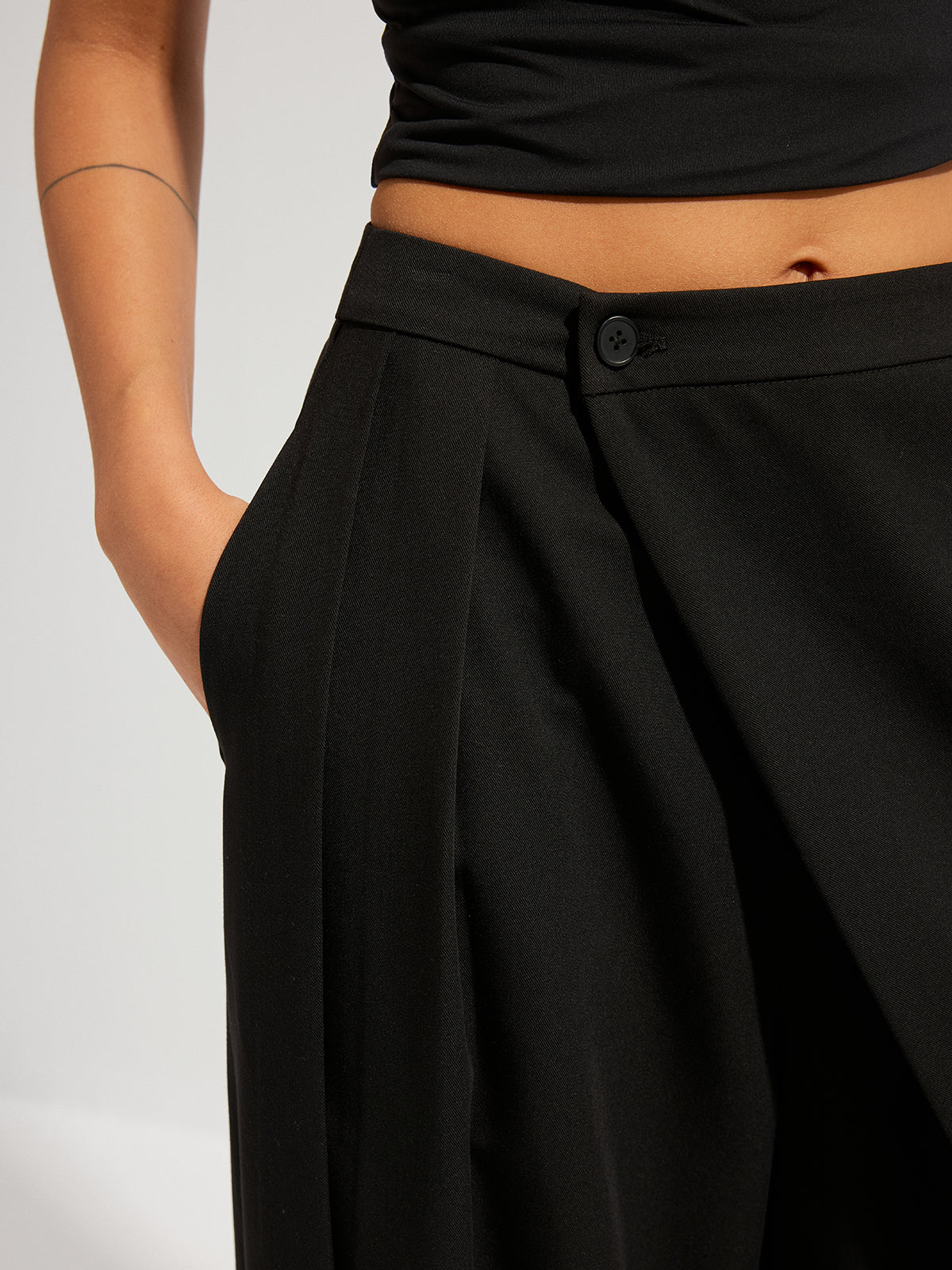 Asymmetric Overlay Balloon Wide-Leg Pants