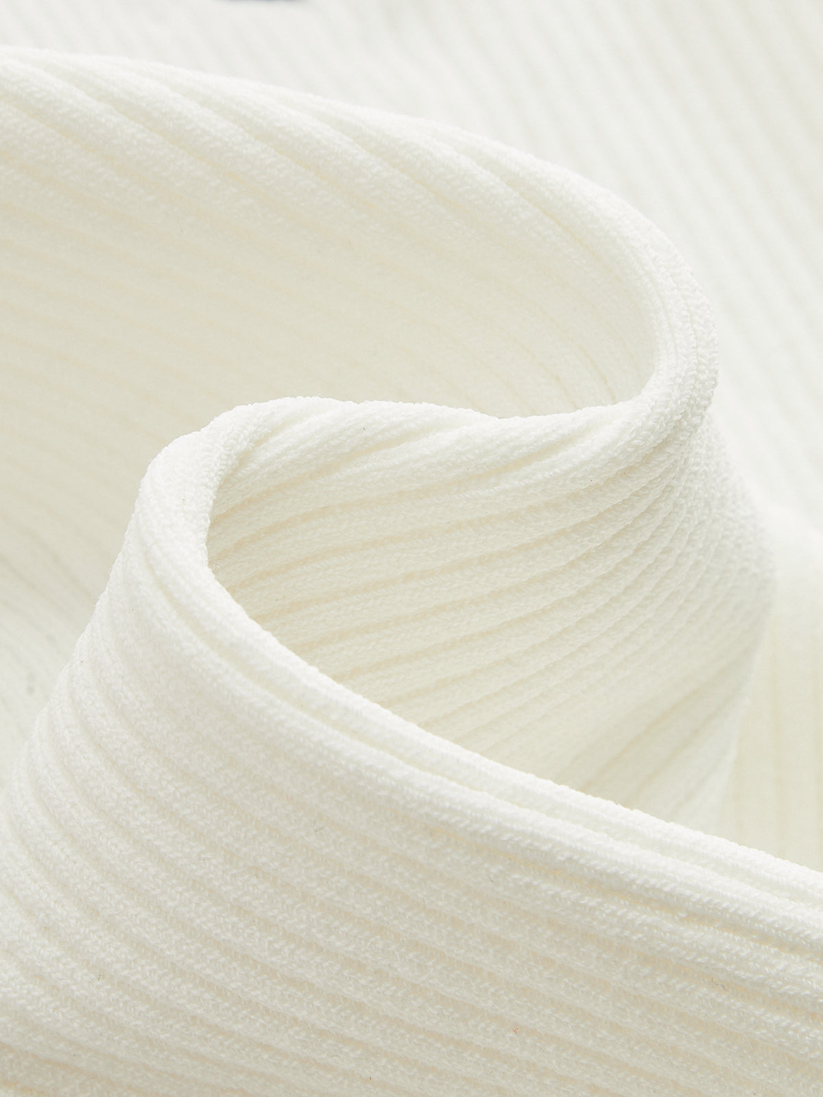 Contrast Trim Ribbed Knit Vest