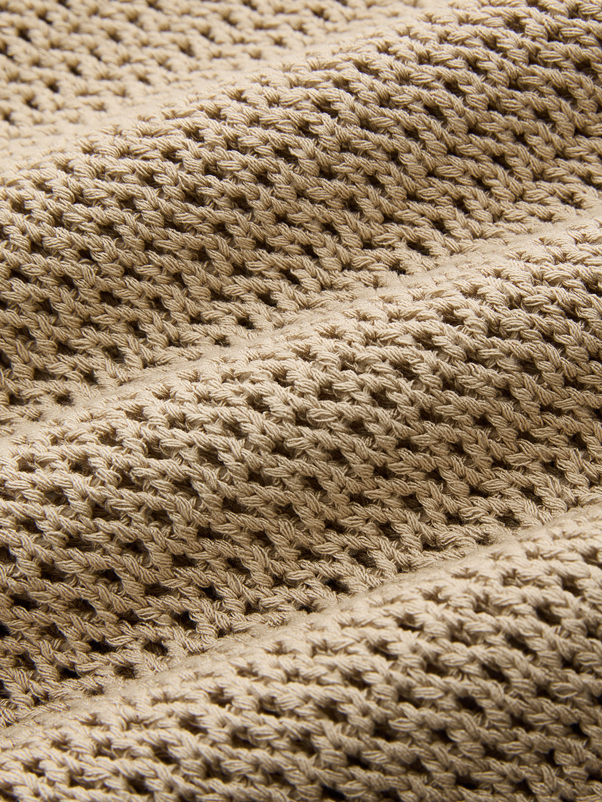 Open-Knit Sleeveless Sweater Vest