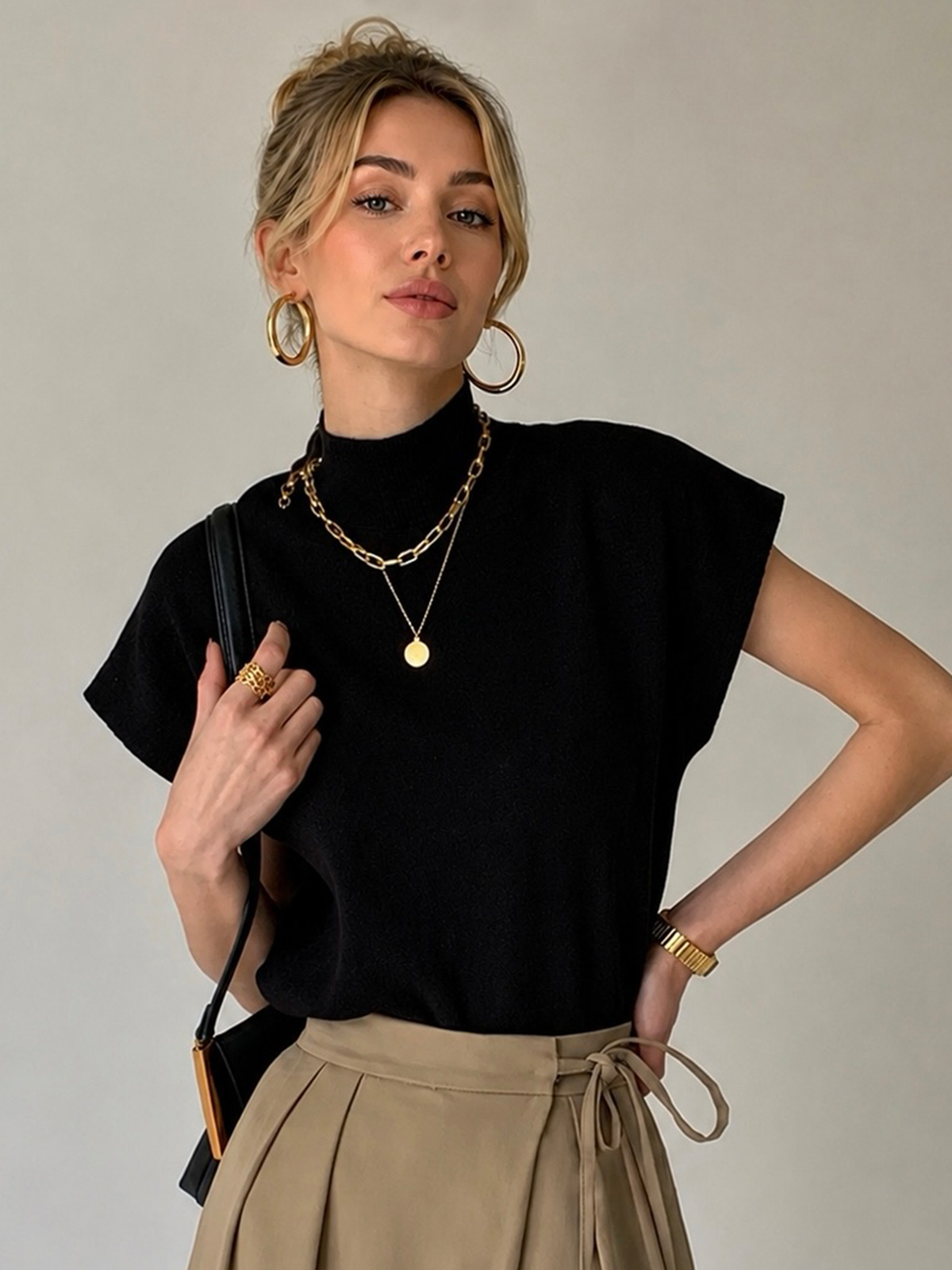 Leisurely Solid Pullover Sweater Vest